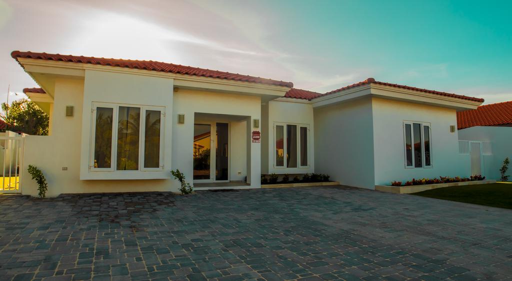 Villa Noah Palm Beach Екстер'єр фото
